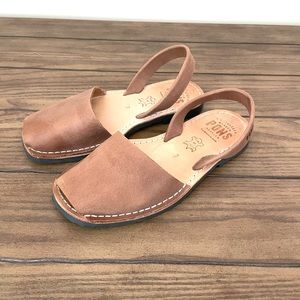 Avarcus USA Classic Style Women’s Pons Size 7